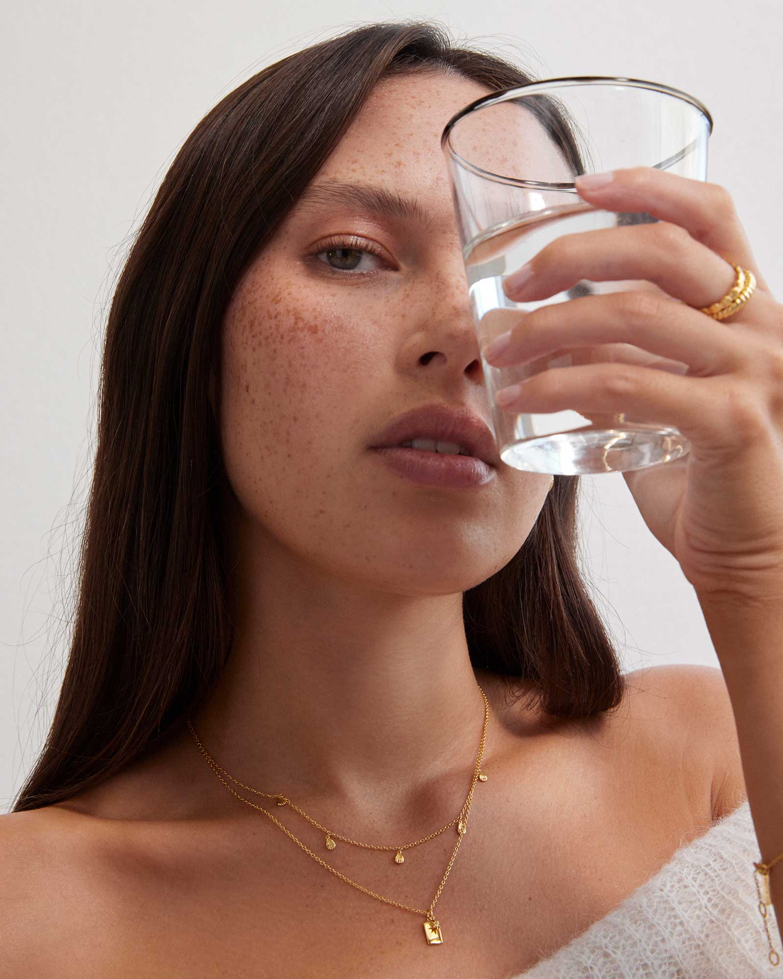 BLOOM DROP HOOPS (18K GOLD PLATED) - Image 3