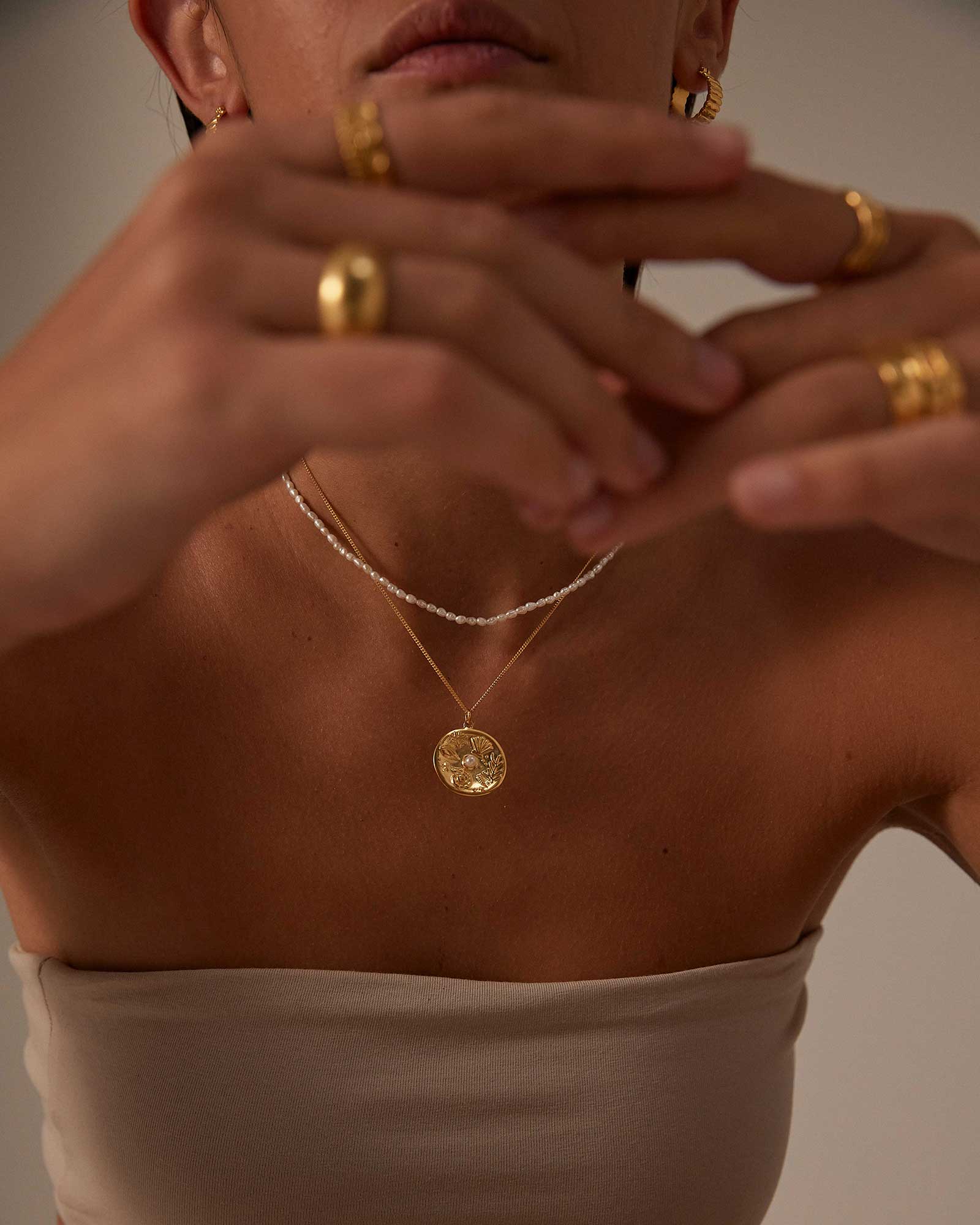 BY THE SEA COIN NECKLACE (18K GOLD VERMEIL) - Image 5