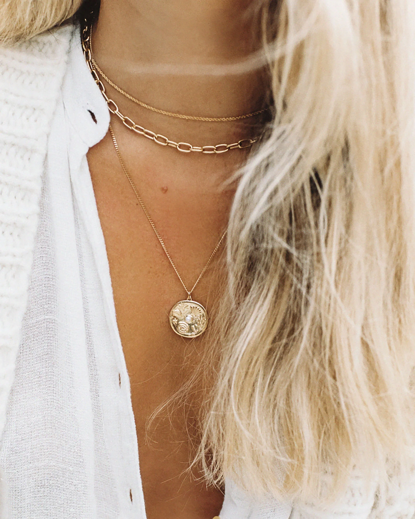 BY THE SEA COIN NECKLACE (18K GOLD VERMEIL) - Image 6