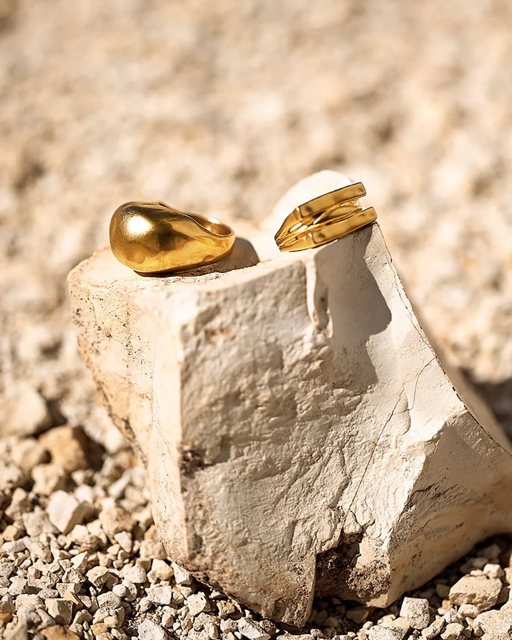 ESSENCE DOME RING (18K GOLD PLATED) - Image 4