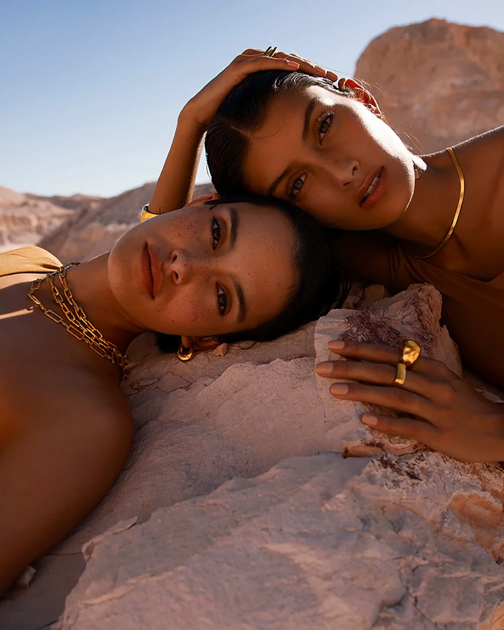 ESSENCE DOME RING (18K GOLD PLATED) - Image 6