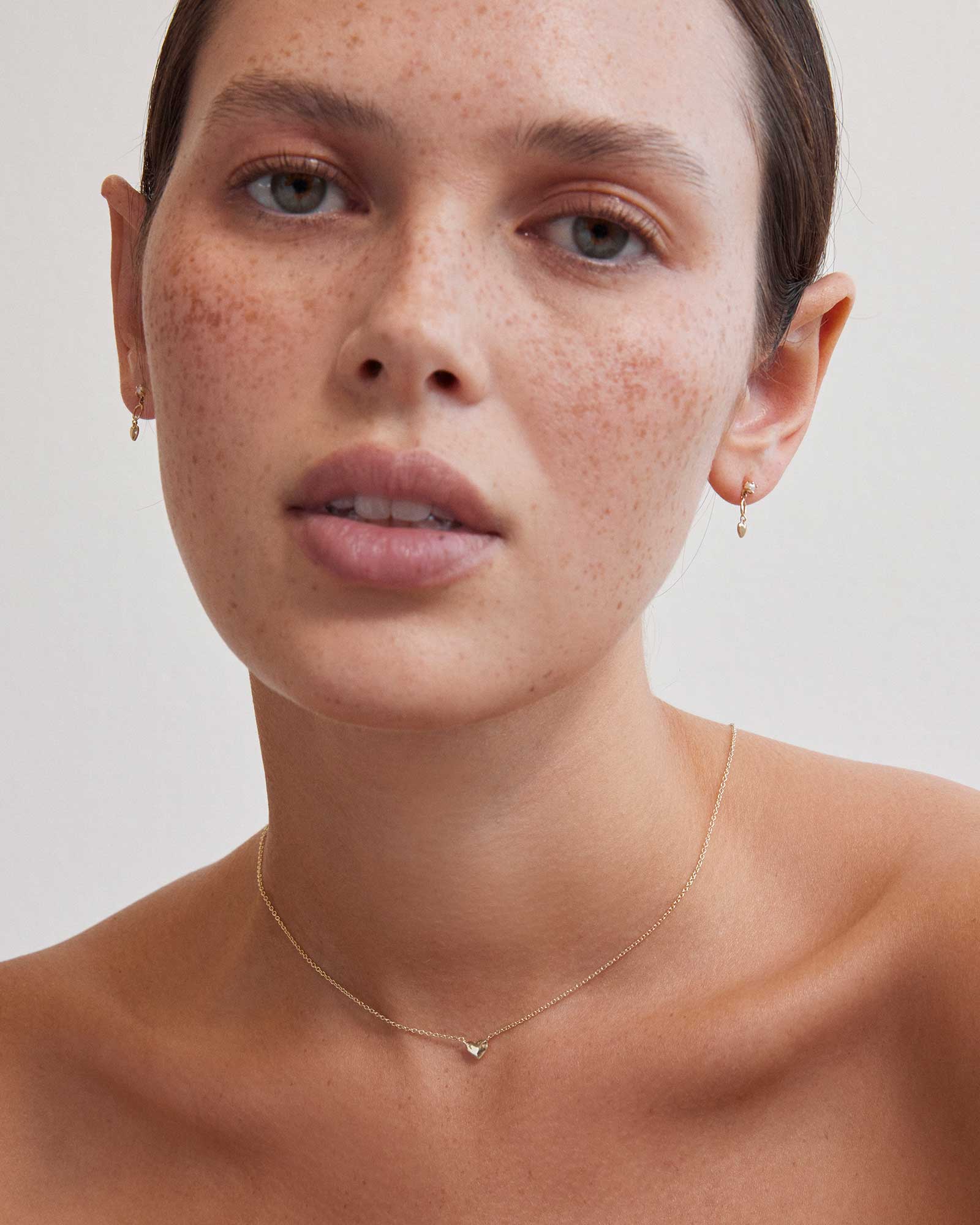 L'AMOUR HEART EARRINGS (STERLING SILVER) - Image 3