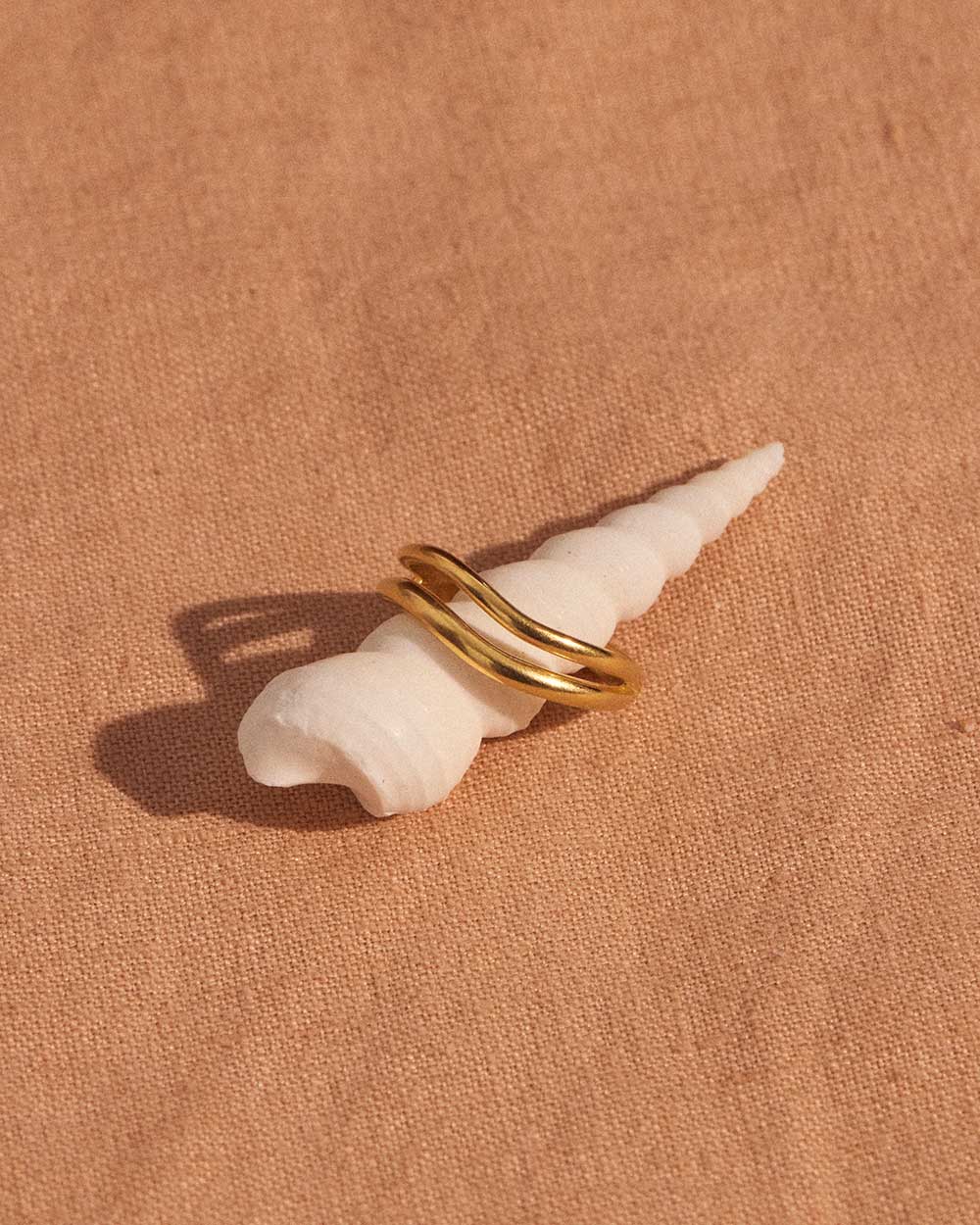 ONDA RING (18K GOLD VERMEIL) - Image 4