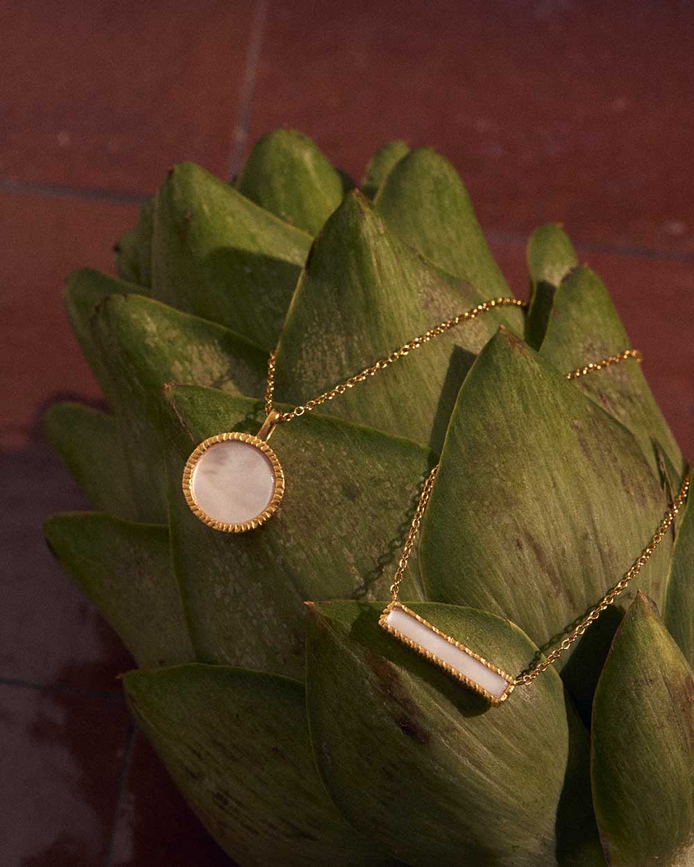 PERLA NECKLACE (18K GOLD VERMEIL) - Image 4