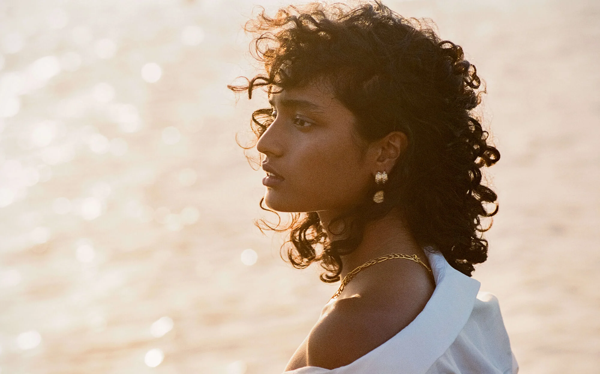 REVER CHAIN NECKLACE (18K GOLD PLATED) - Image 5