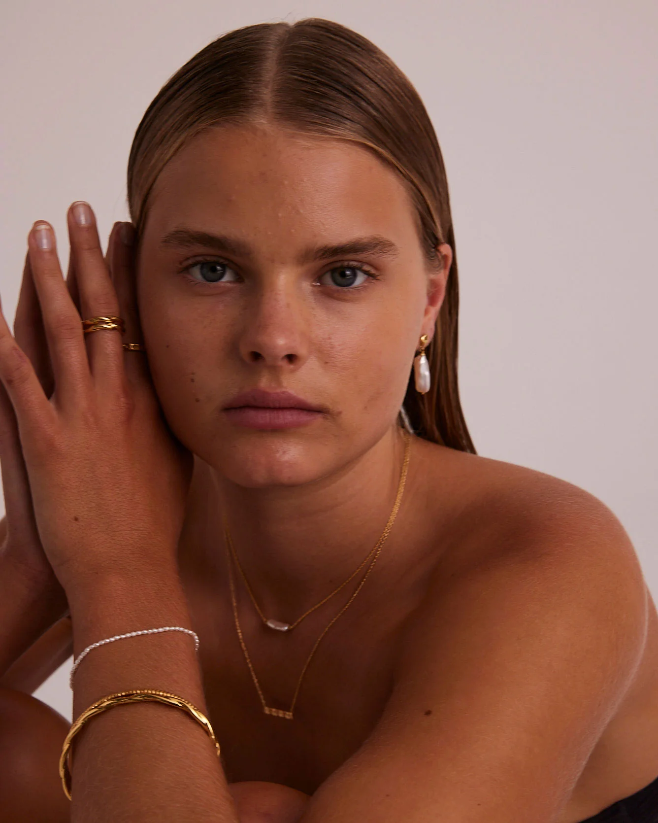 VACATION PEARL BRACELET (18K GOLD PLATED) - Image 3